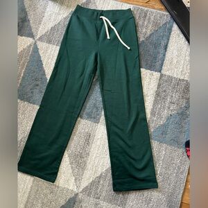 3/$10 NWOT Long Green Sweatpants